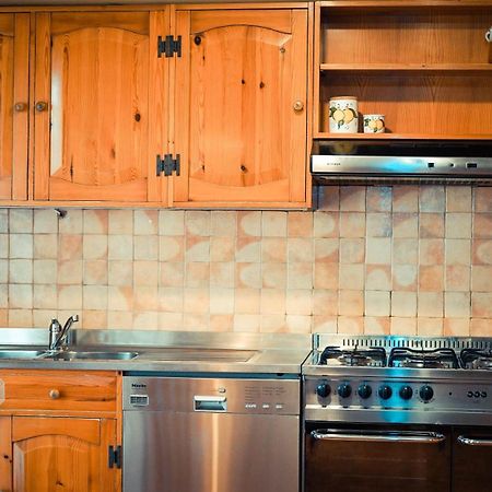 Av Apartment アーチ・カステッロ エクステリア 写真